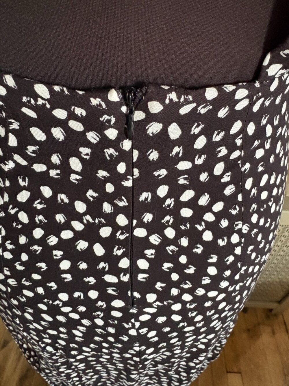 Topshop Austin Spot Print Midi Dress in Monochrome - Picture 9 of 10